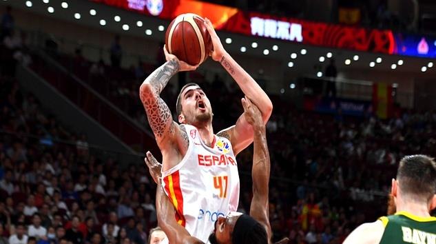 包含葡萄牙体育迎CBA季后赛关键赛，清晨临场应变，球迷炸锅，资深球员宣示担当的词条